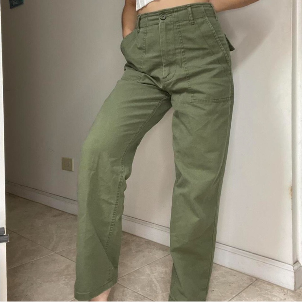 Brandy Melville John Galt Kim Cargo Pants